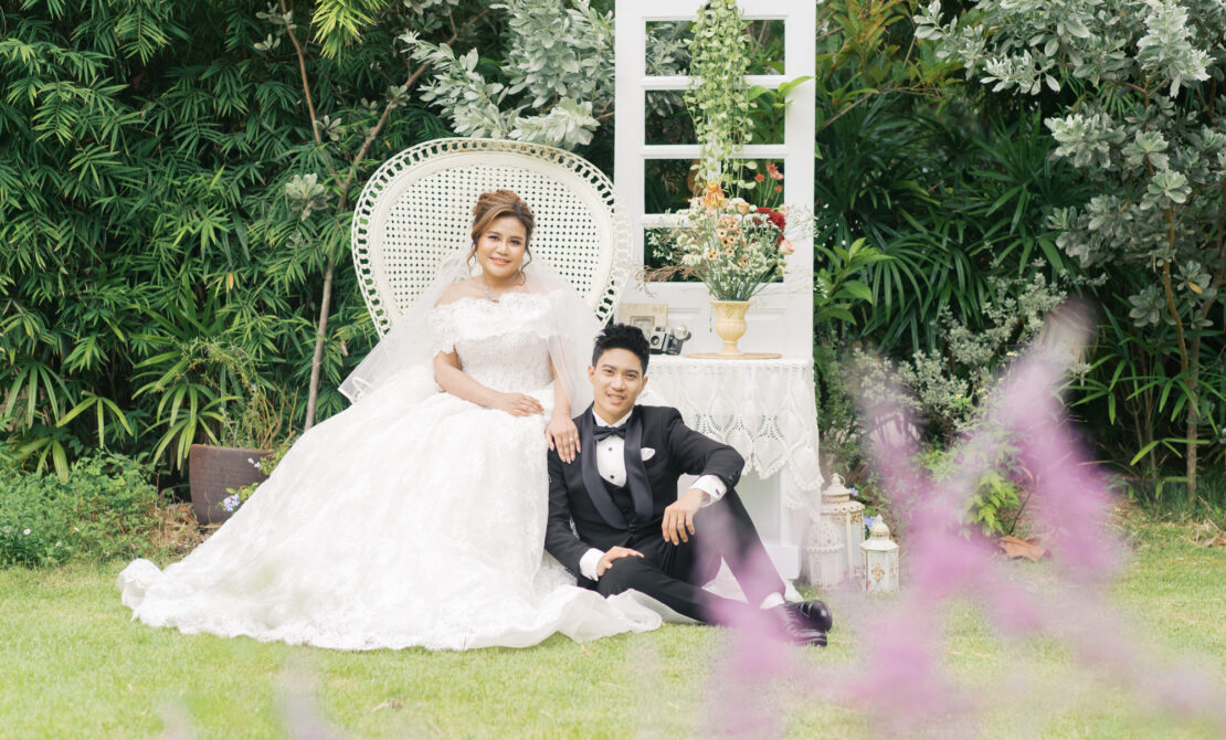 thai wedding photo at Maison de Mamie wedding venue, garden wedding, Thai wedding ceremony, Thailand wedding destination, Thailand wedding venue, vintage wedding