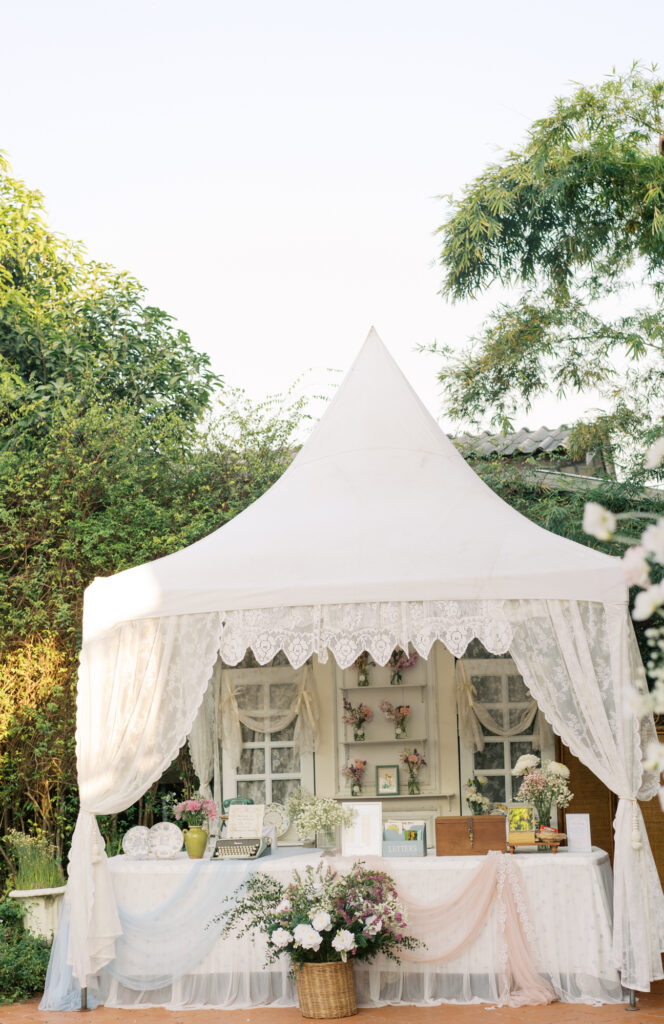 สถานที่จัดงานแต่งงานสมุทรปราการ, สถานที่จัดงานแต่งงาน, เมซองเดอมามี, maisondemamie, wedding venue, wedding photo, thai wedding, vintage wedding, classic wedding,ชุดไทยพาสรรธ์, ชุดไทยนุ่งสด