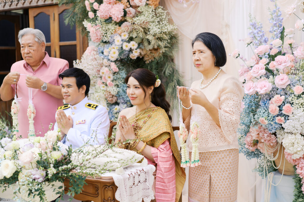 สถานที่จัดงานแต่งงานสมุทรปราการ, สถานที่จัดงานแต่งงาน, เมซองเดอมามี, maisondemamie, wedding venue, wedding photo, thai wedding, vintage wedding, classic wedding,ชุดไทยพาสรรธ์, ชุดไทยนุ่งสด