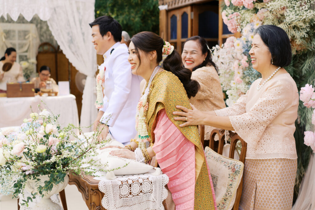สถานที่จัดงานแต่งงานสมุทรปราการ, สถานที่จัดงานแต่งงาน, เมซองเดอมามี, maisondemamie, wedding venue, wedding photo, thai wedding, vintage wedding, classic wedding,ชุดไทยพาสรรธ์, ชุดไทยนุ่งสด