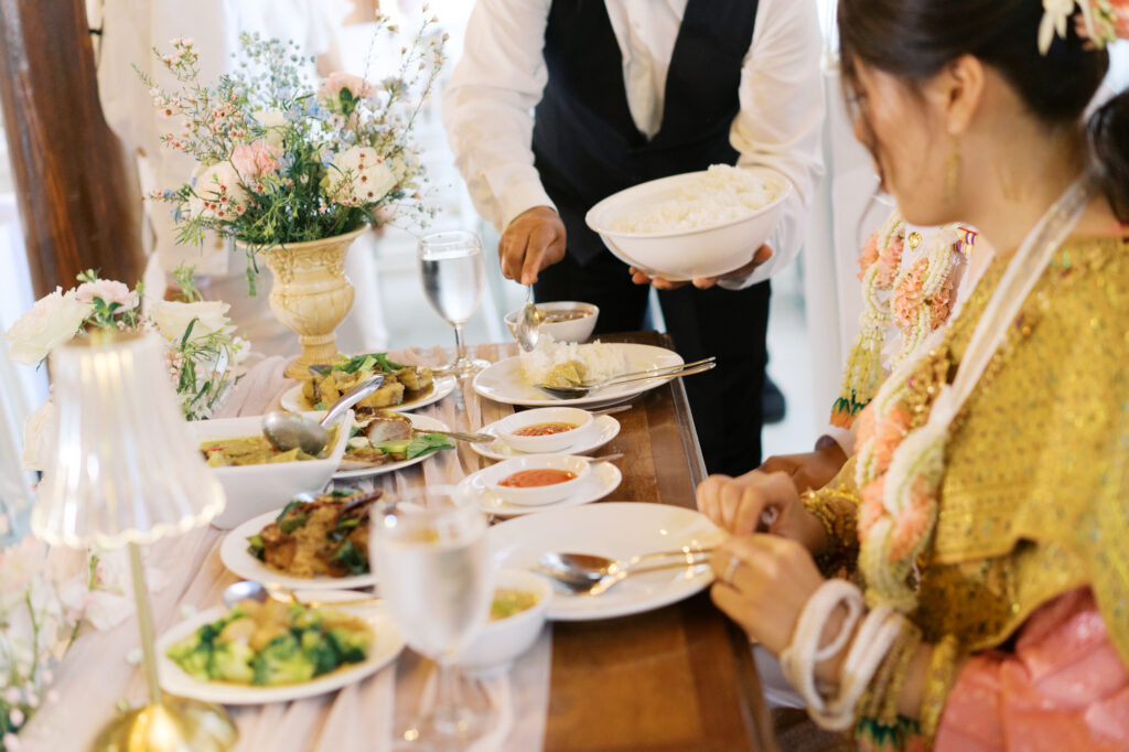 สถานที่จัดงานแต่งงานสมุทรปราการ, สถานที่จัดงานแต่งงาน, เมซองเดอมามี, maisondemamie, wedding venue, wedding photo, thai wedding, vintage wedding, classic wedding,ชุดไทยพาสรรธ์, ชุดไทยนุ่งสด