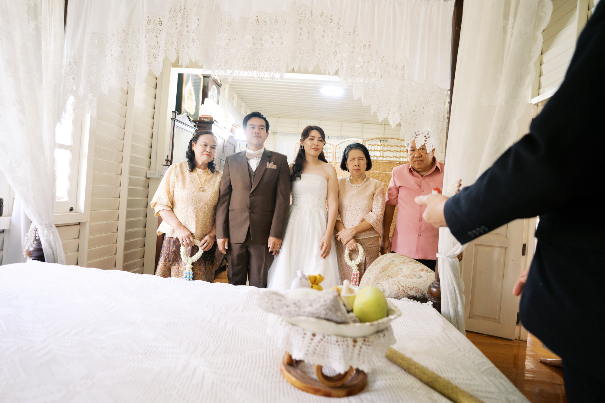 สถานที่จัดงานแต่งงานสมุทรปราการ, สถานที่จัดงานแต่งงาน, เมซองเดอมามี, maisondemamie, wedding venue, wedding photo, thai wedding, vintage wedding, classic wedding,ชุดไทยพาสรรธ์, ชุดไทยนุ่งสด