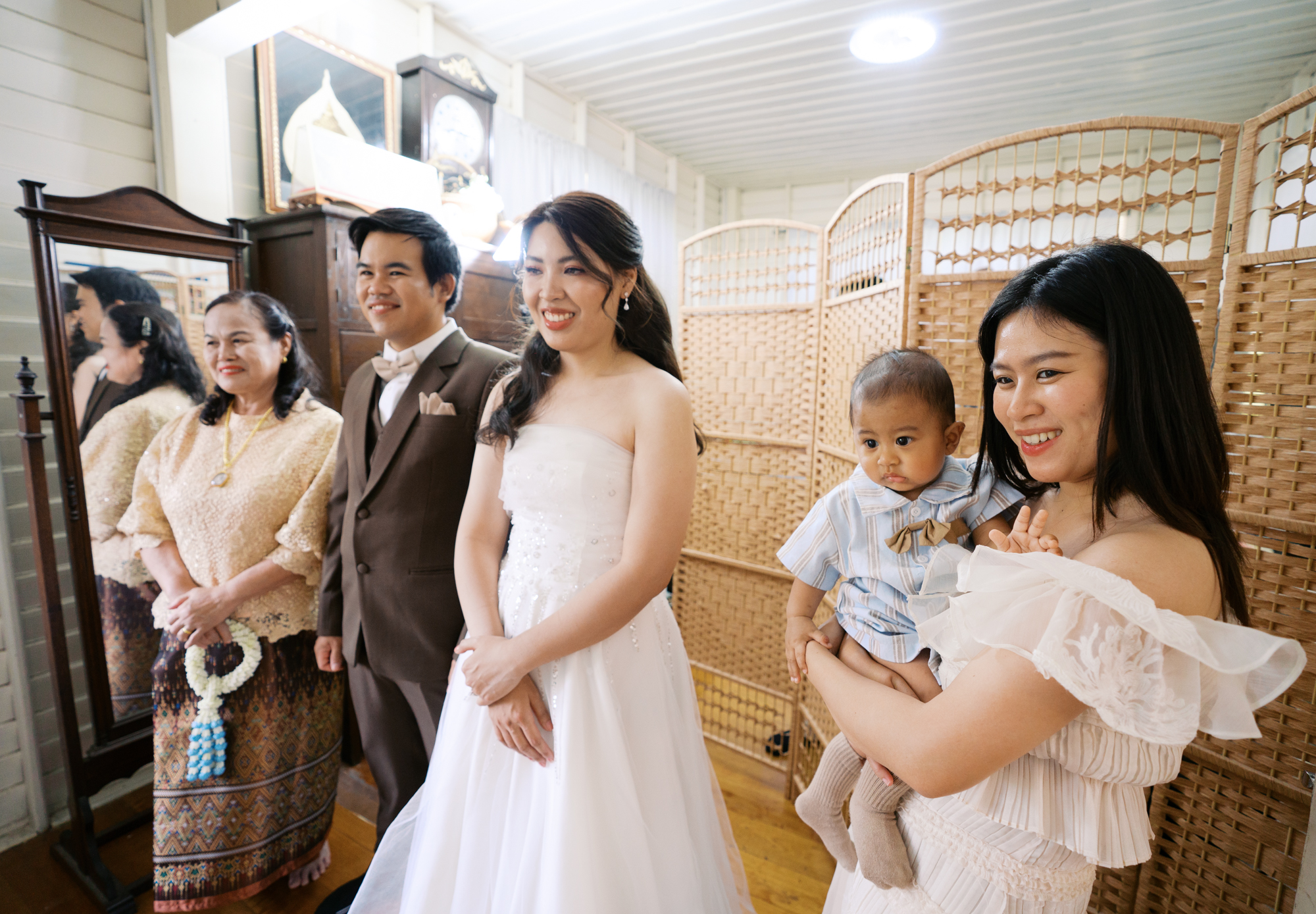 สถานที่จัดงานแต่งงานสมุทรปราการ, สถานที่จัดงานแต่งงาน, เมซองเดอมามี, maisondemamie, wedding venue, wedding photo, thai wedding, vintage wedding, classic wedding,ชุดไทยพาสรรธ์, ชุดไทยนุ่งสด