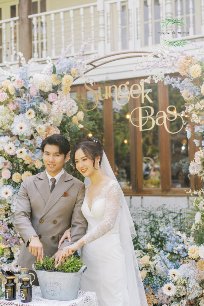 สถานที่จัดงานแต่งงานสมุทรปราการ, wedding venue, Thai house wedding, maison de mamie, garden wedding, vintage wedding, classic wedding, งานแต่งงานในสวน,พิธีไทย, thaiweddingceremony