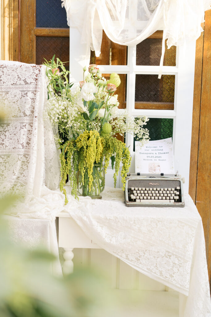 #สถานที่จัดงานแต่งงานสมุทรปราการ , #maisondemamie , #เมซองเดอมามี , #classicwedding , #vintagewedding , #weddingdetails , #weddingvenue , #Thaihouse , #thaiweddingvenue , #thaiweddingceremony , #gardenwedding