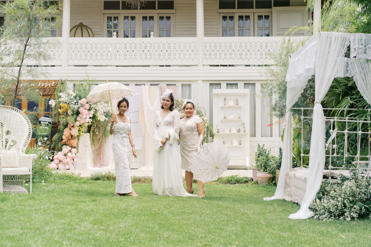 #สถานที่จัดงานแต่งงานสมุทรปราการ , #maisondemamie , #เมซองเดอมามี , #classicwedding , #vintagewedding , #weddingdetails , #weddingvenue , #Thaihouse , #thaiweddingvenue , #thaiweddingceremony , #gardenwedding