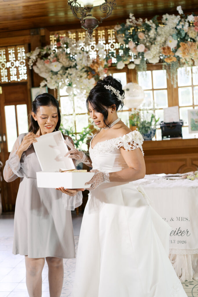 #สถานที่จัดงานแต่งงานสมุทรปราการ , #maisondemamie , #เมซองเดอมามี , #classicwedding , #vintagewedding , #weddingdetails , #weddingvenue , #Thaihouse , #thaiweddingvenue , #thaiweddingceremony , #gardenwedding