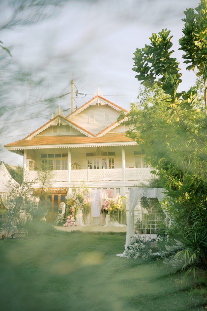 #สถานที่จัดงานแต่งงานสมุทรปราการ , #maisondemamie , #เมซองเดอมามี , #classicwedding , #vintagewedding , #weddingdetails , #weddingvenue , #Thaihouse , #thaiweddingvenue , #thaiweddingceremony , #gardenwedding
